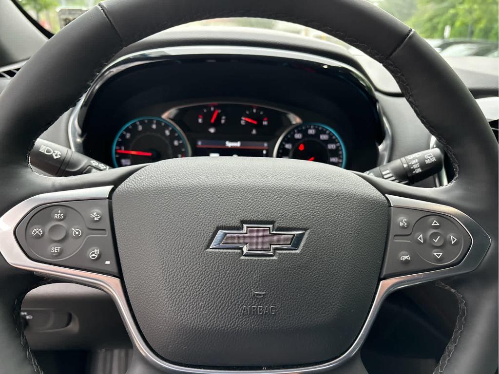 used 2023 Chevrolet Traverse car, priced at $37,799