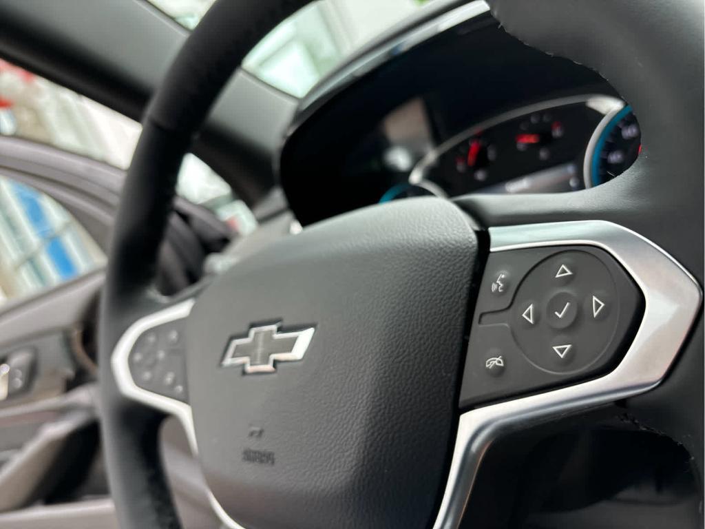 used 2023 Chevrolet Traverse car, priced at $37,799