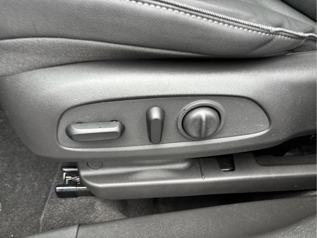used 2022 Buick Encore GX car, priced at $23,699