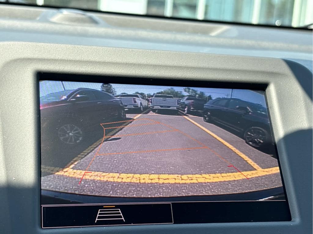 used 2022 Chevrolet Equinox car, priced at $21,999