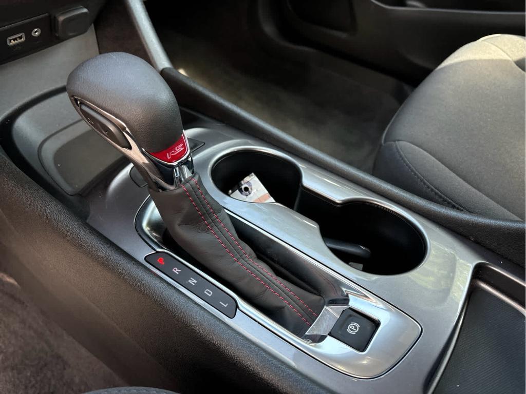 used 2022 Chevrolet Malibu car, priced at $17,399