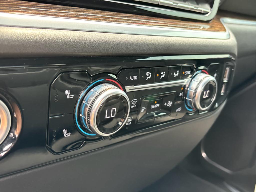 used 2022 GMC Sierra 1500 car, priced at $42,599