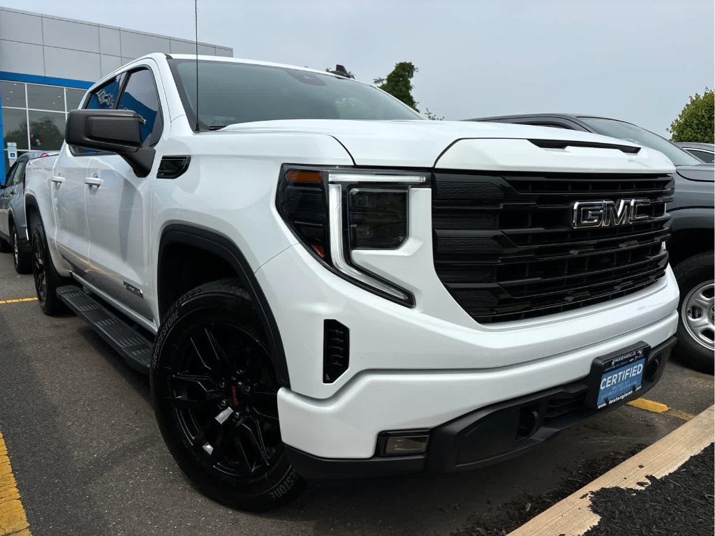used 2022 GMC Sierra 1500 car, priced at $42,599