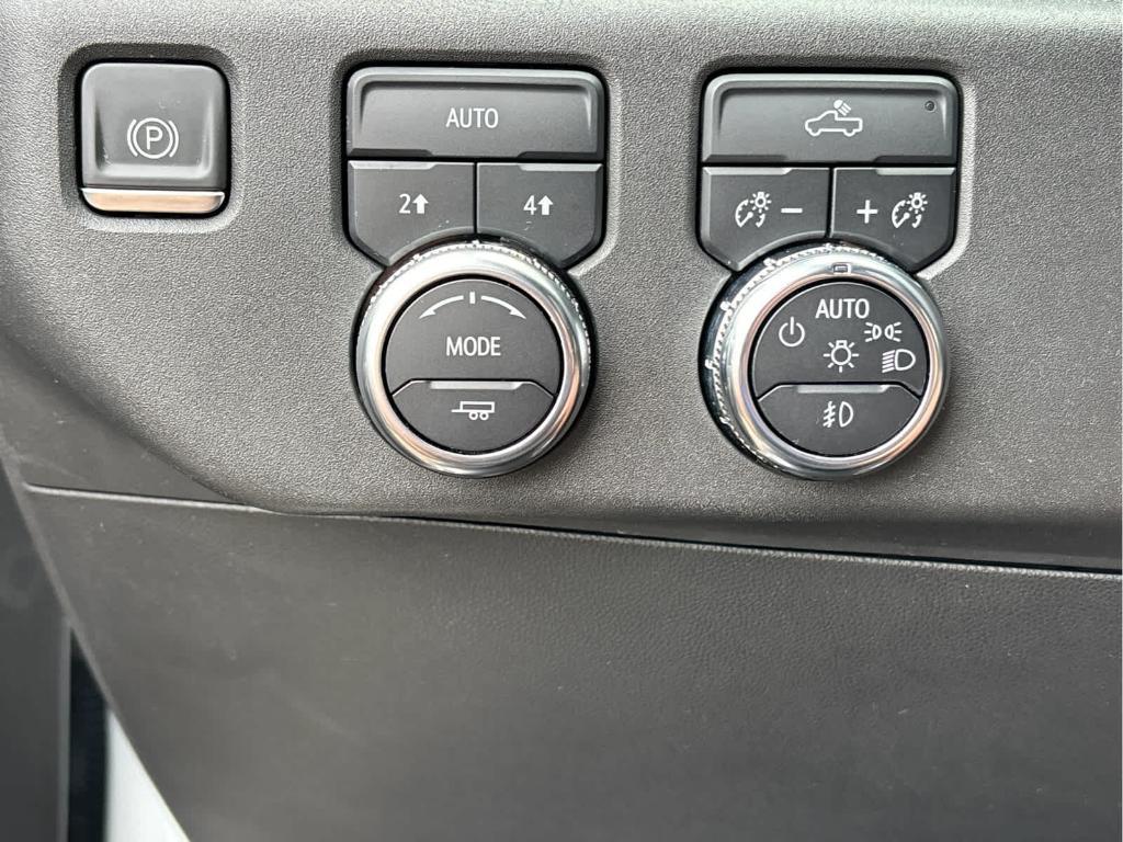 used 2022 GMC Sierra 1500 car, priced at $42,599