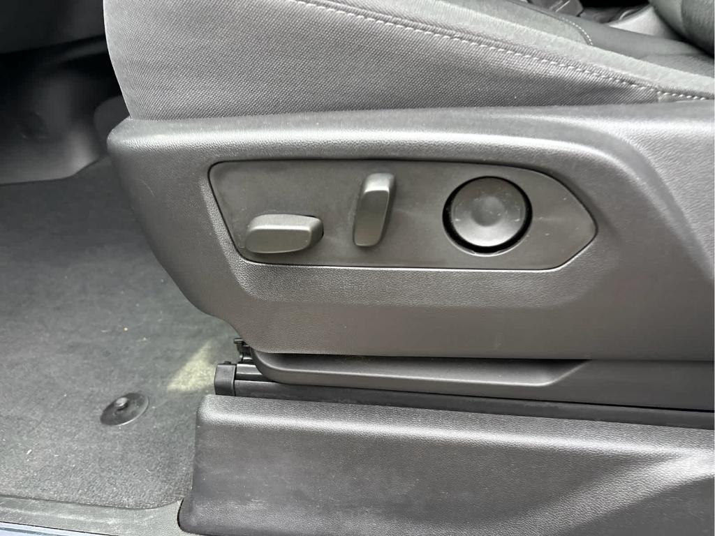 used 2022 GMC Sierra 1500 car, priced at $42,599