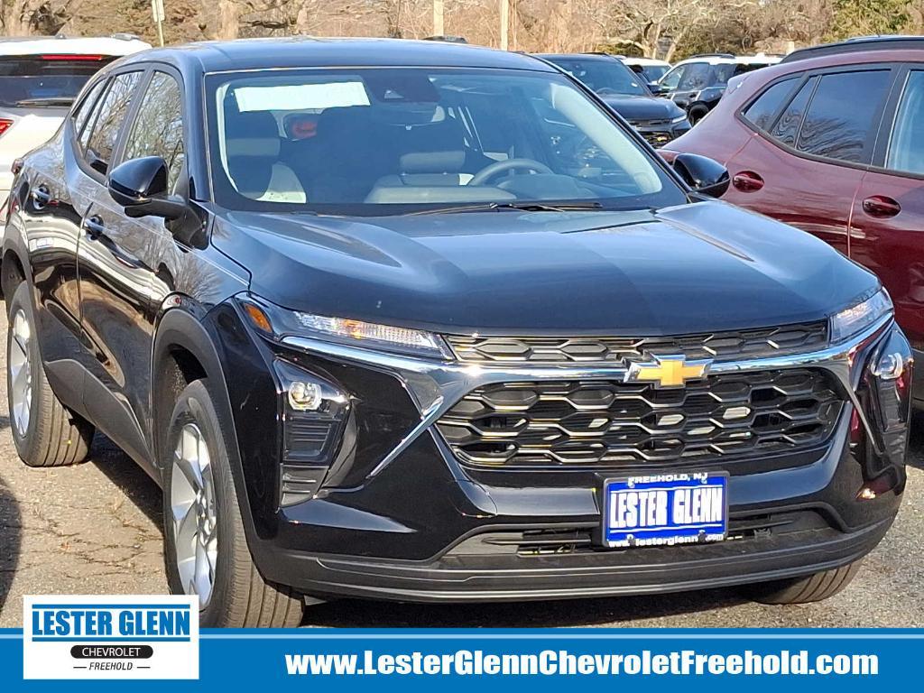 new 2025 Chevrolet Trax car, priced at $22,448