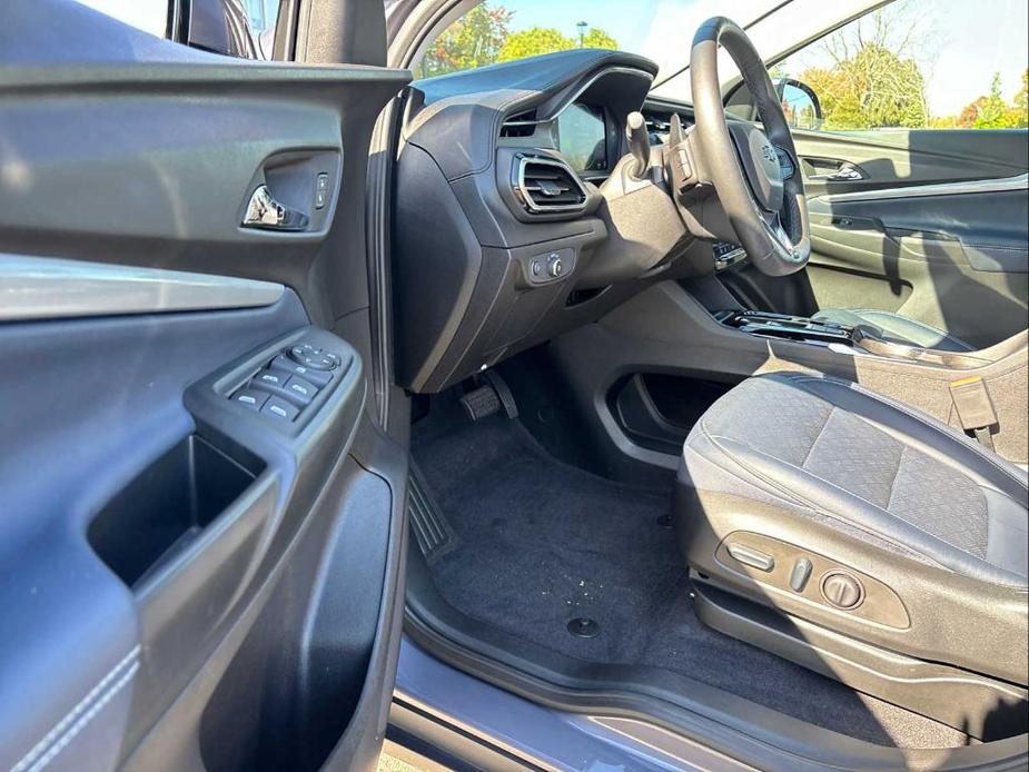 used 2023 Chevrolet Bolt EUV car, priced at $18,999