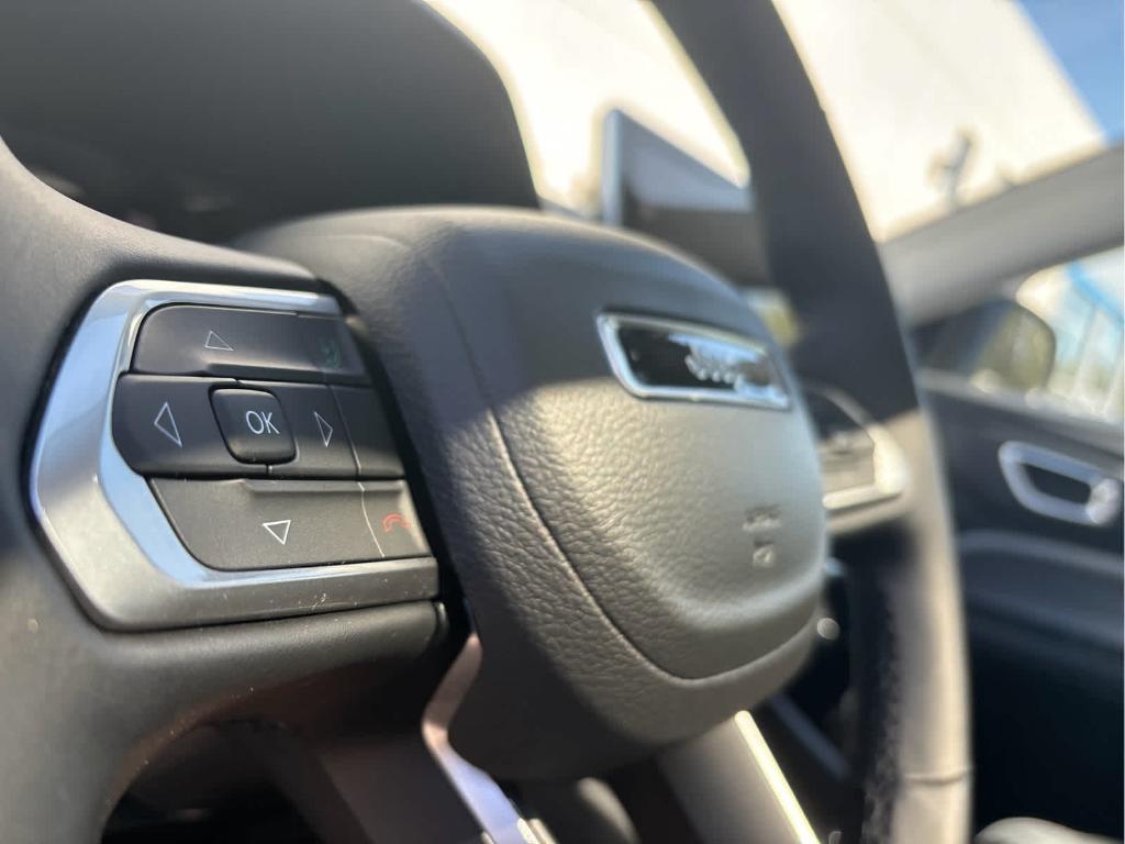 used 2022 Jeep Compass car, priced at $24,299