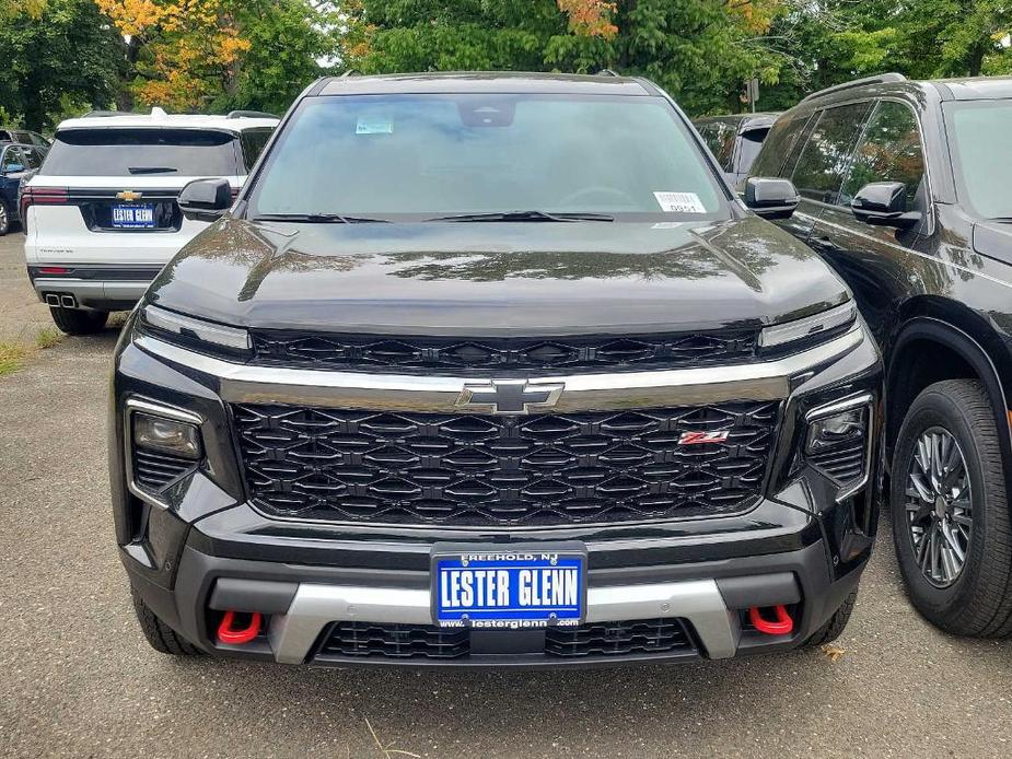 new 2024 Chevrolet Traverse car, priced at $53,000