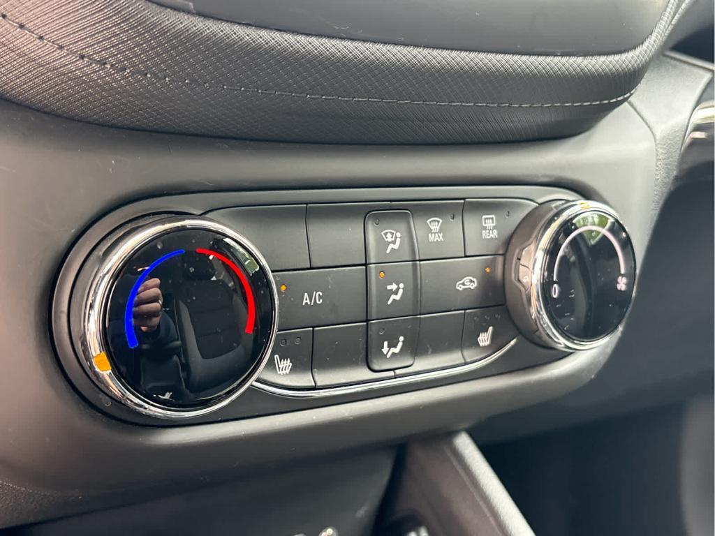 used 2023 Chevrolet TrailBlazer car, priced at $22,999