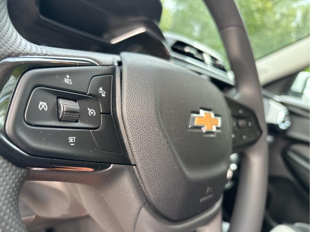 used 2023 Chevrolet TrailBlazer car, priced at $22,999