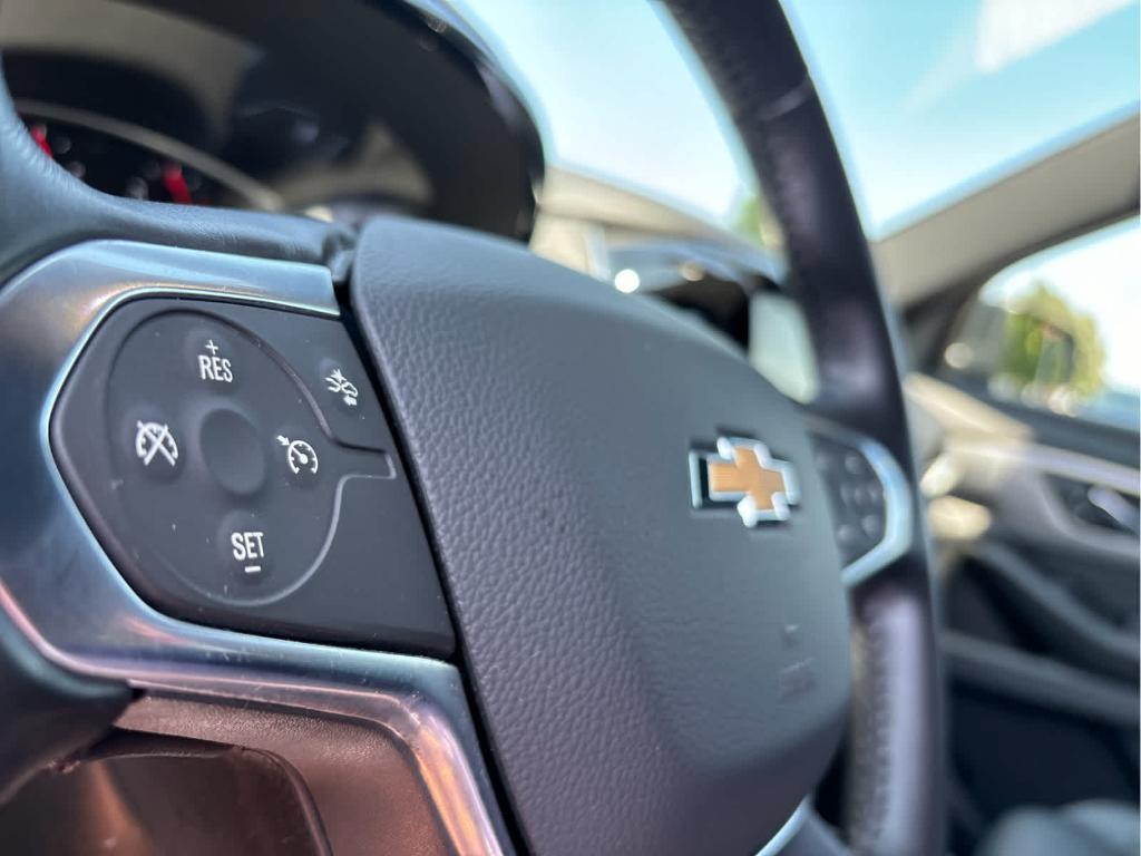 used 2022 Chevrolet Traverse car, priced at $28,499