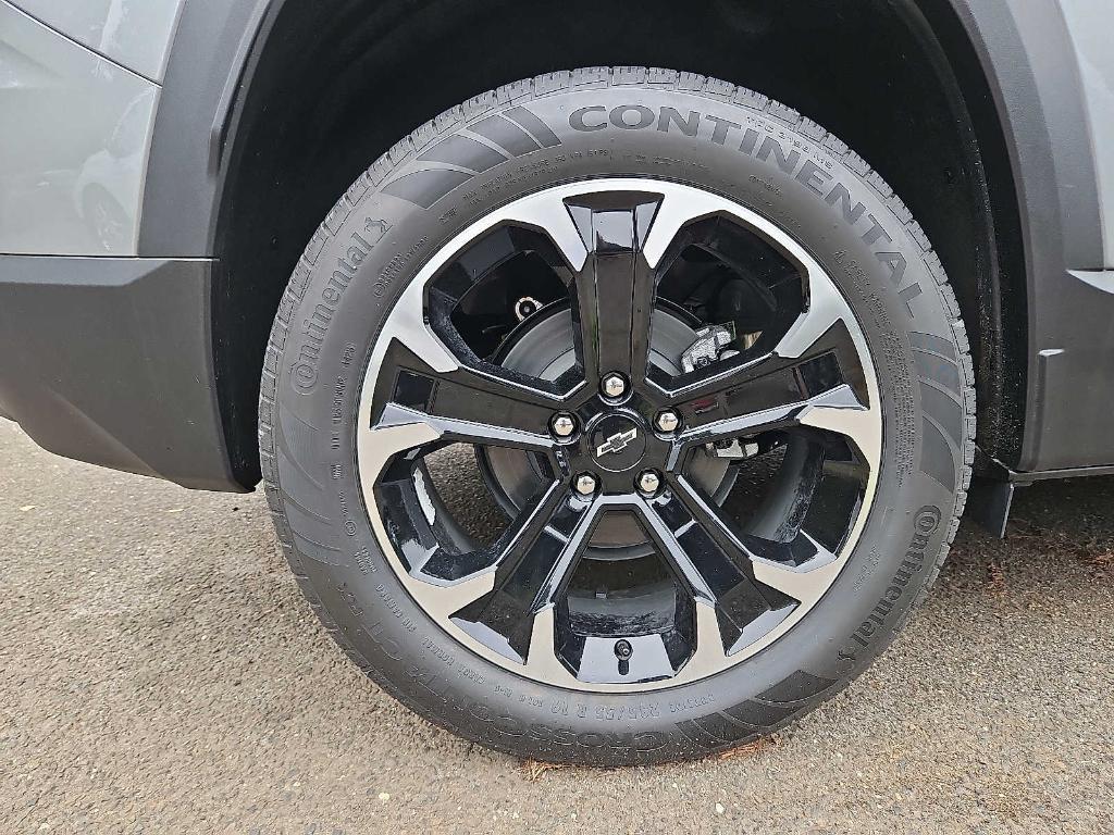 new 2026 Chevrolet Equinox car, priced at $31,948