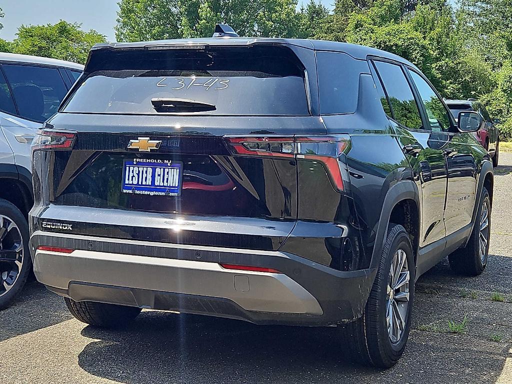 new 2026 Chevrolet Equinox car, priced at $32,148