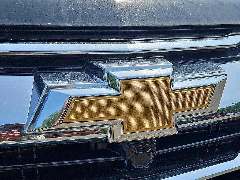new 2026 Chevrolet Equinox car, priced at $32,148
