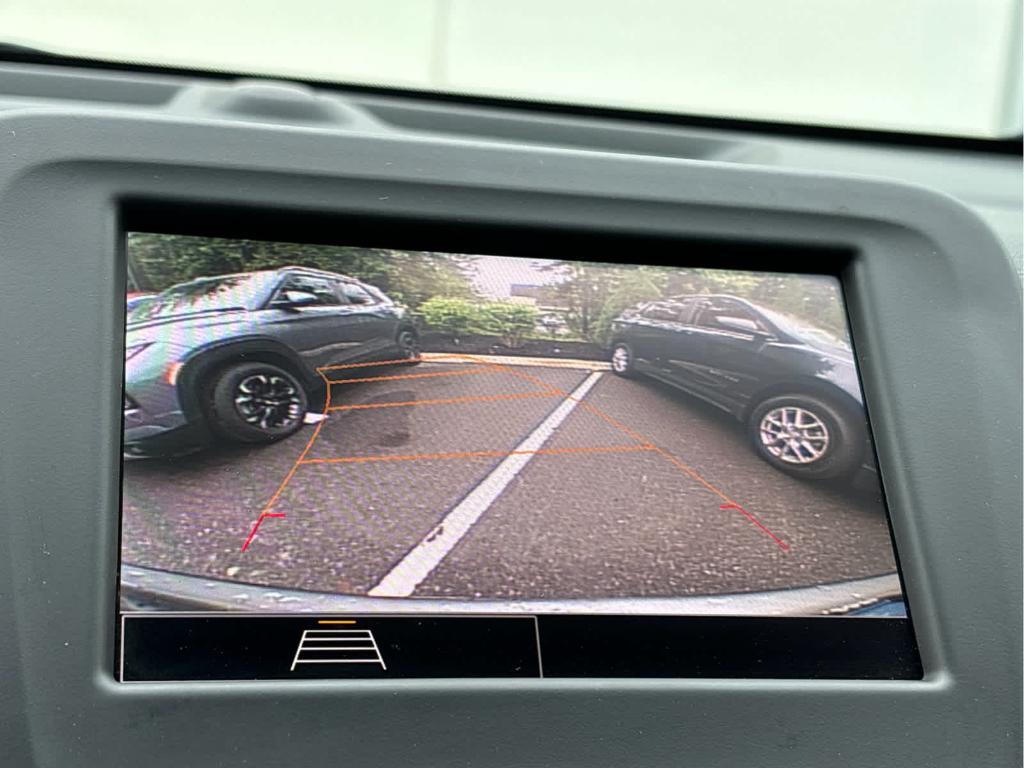 used 2023 Chevrolet Equinox car, priced at $27,599