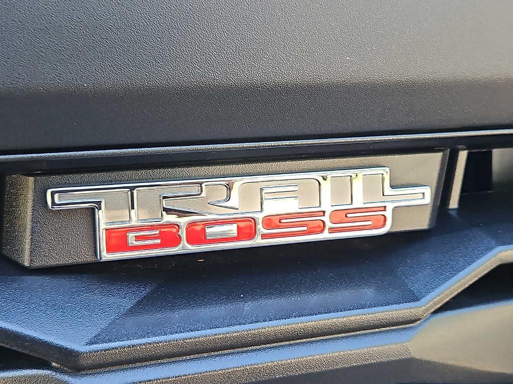 new 2026 Chevrolet Colorado car, priced at $45,423