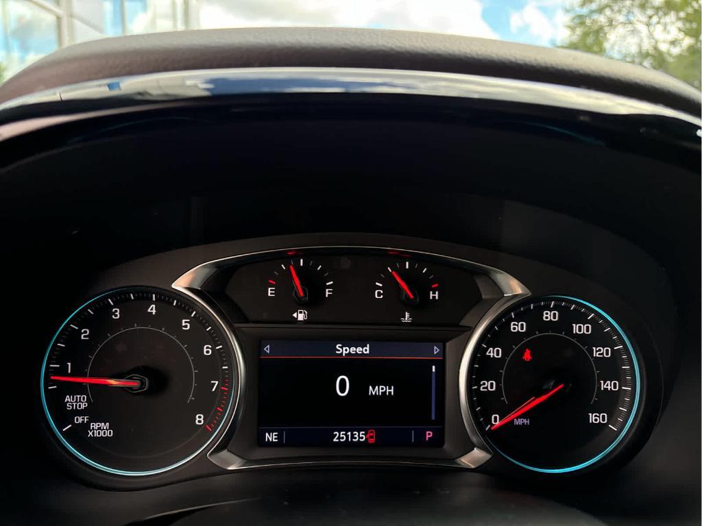 used 2023 Chevrolet Traverse car, priced at $32,399