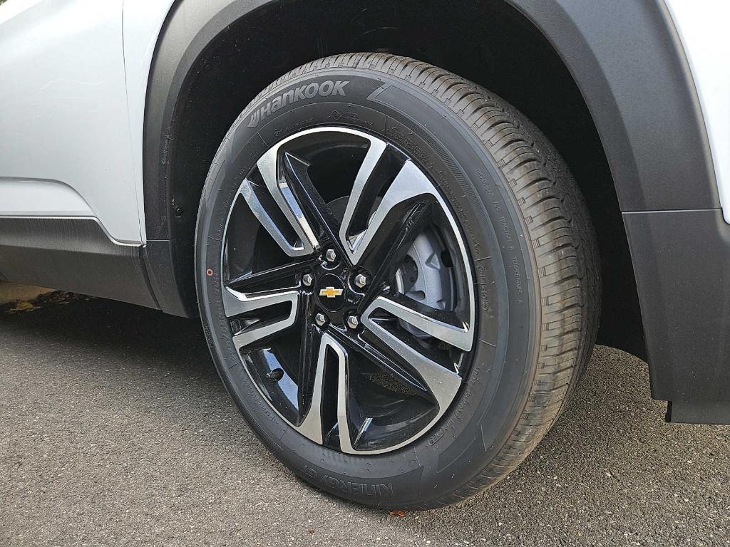 new 2026 Chevrolet TrailBlazer car, priced at $26,208
