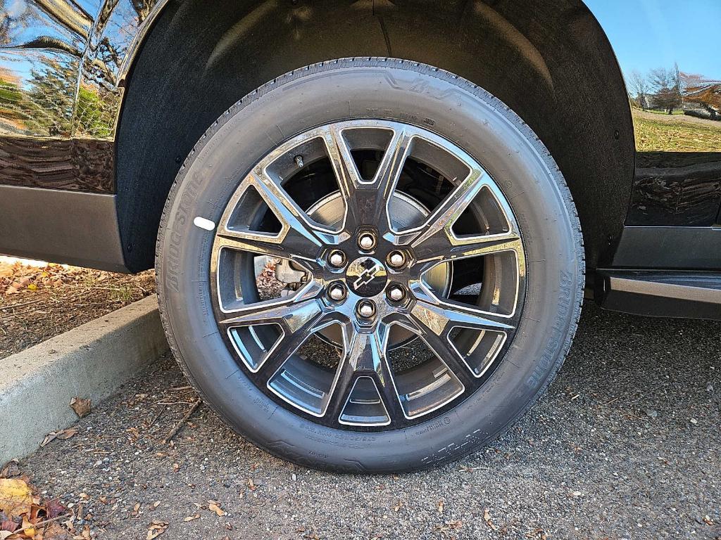 new 2026 Chevrolet Suburban car, priced at $82,245