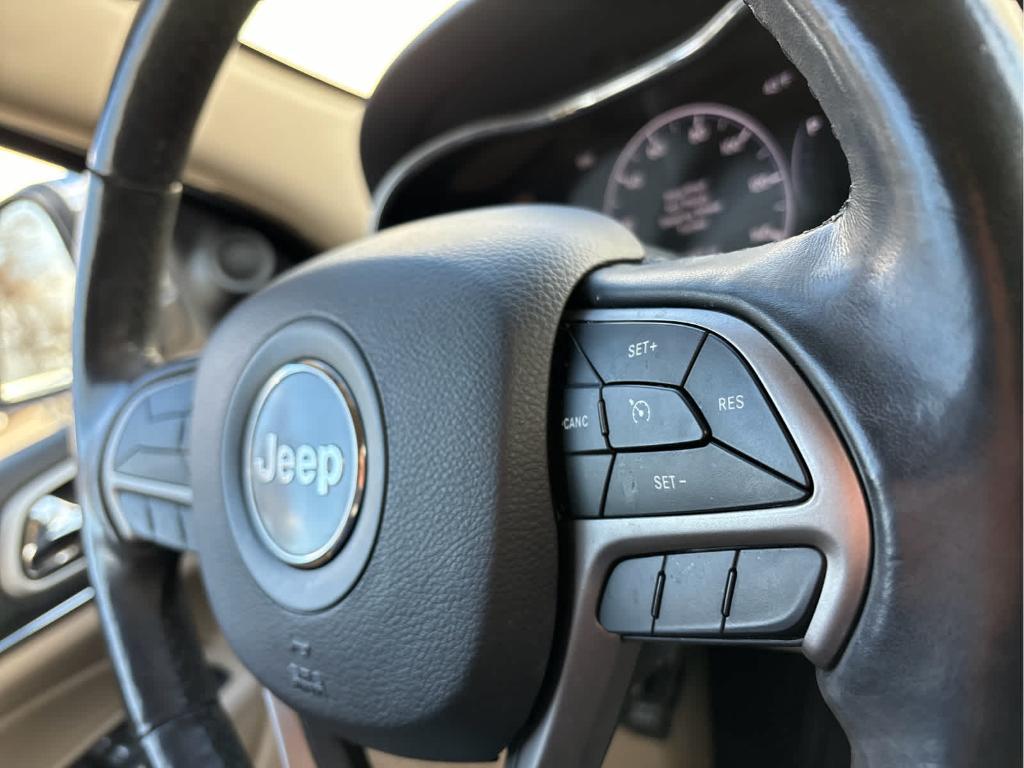 used 2020 Jeep Grand Cherokee car, priced at $24,399