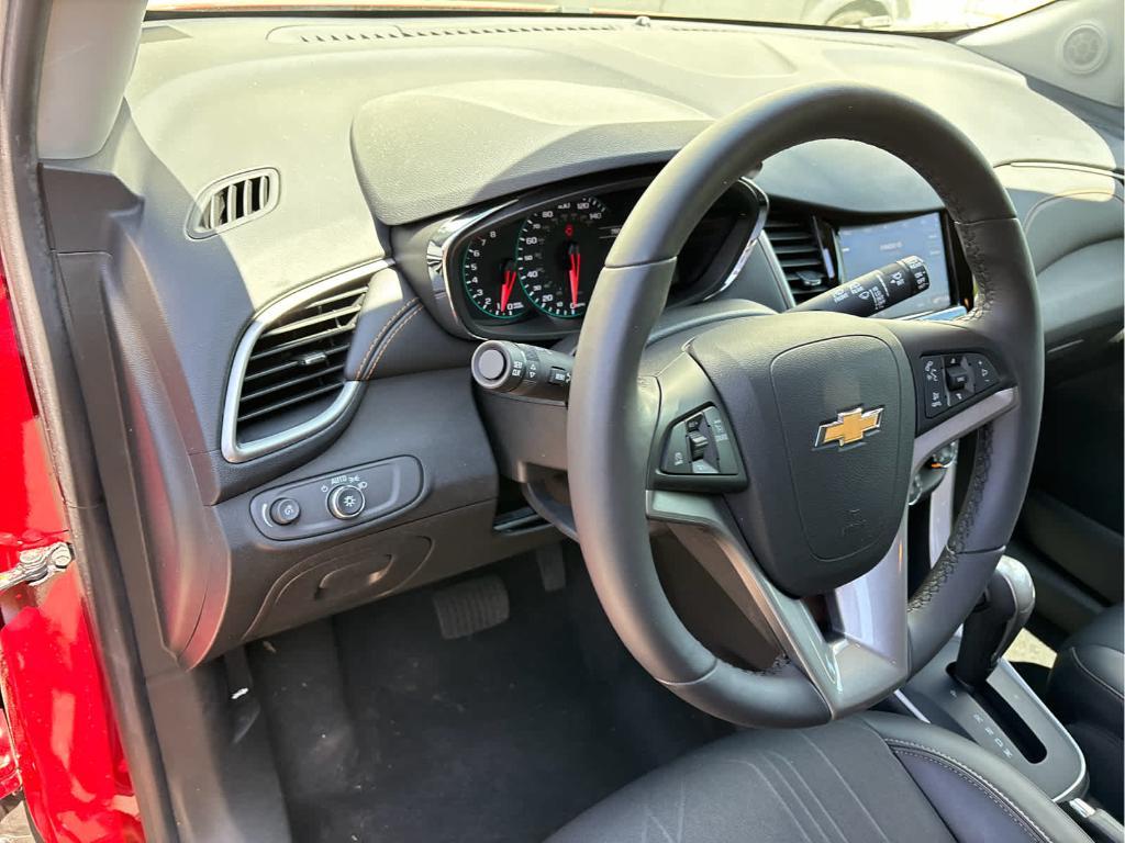 used 2022 Chevrolet Trax car, priced at $19,999