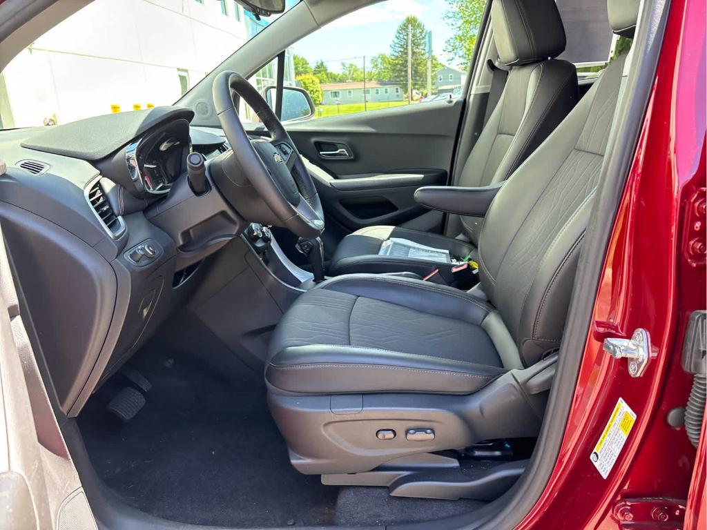 used 2022 Chevrolet Trax car, priced at $19,999