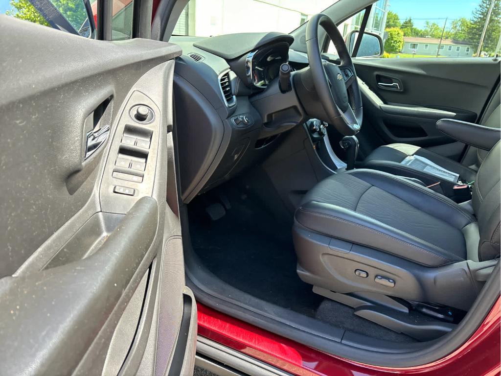 used 2022 Chevrolet Trax car, priced at $19,999