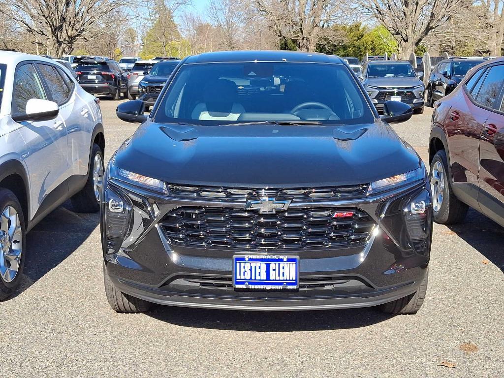 new 2025 Chevrolet Trax car, priced at $23,598