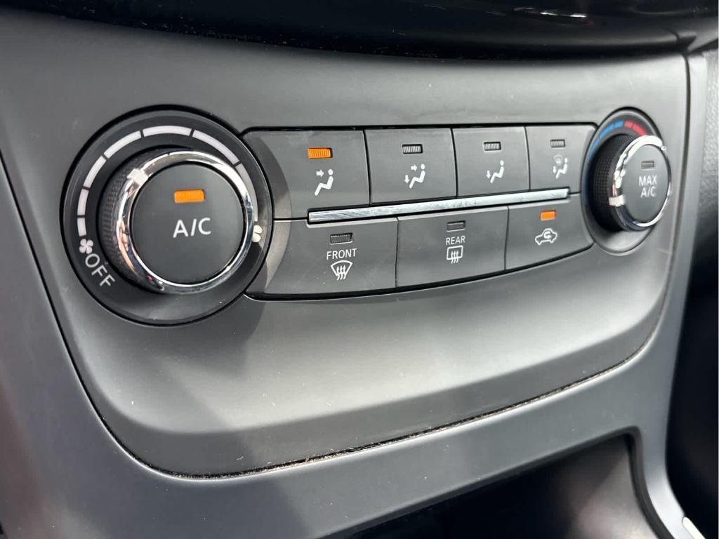used 2016 Nissan Sentra car, priced at $8,999