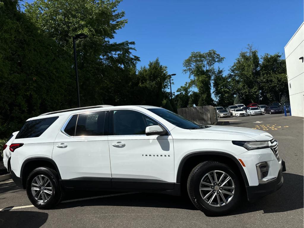 used 2023 Chevrolet Traverse car, priced at $27,999