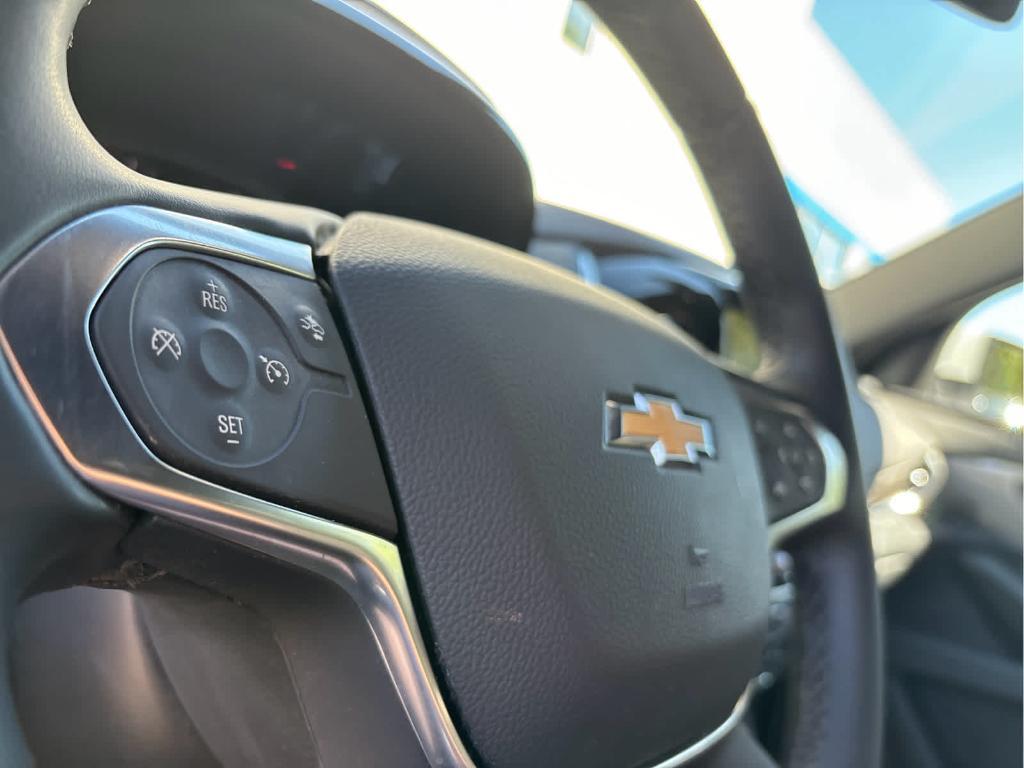 used 2023 Chevrolet Traverse car, priced at $27,999