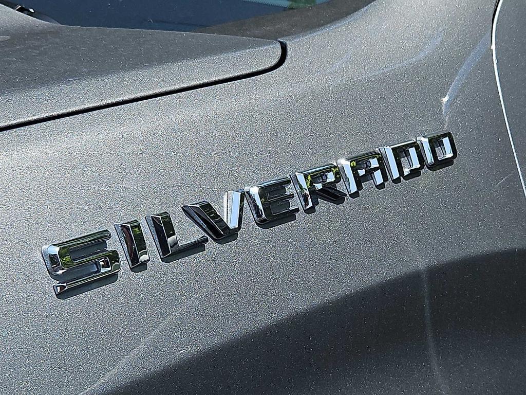 new 2025 Chevrolet Silverado 1500 car, priced at $51,398