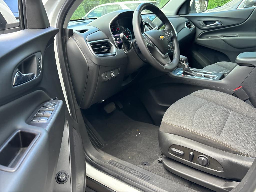 used 2022 Chevrolet Equinox car, priced at $21,699