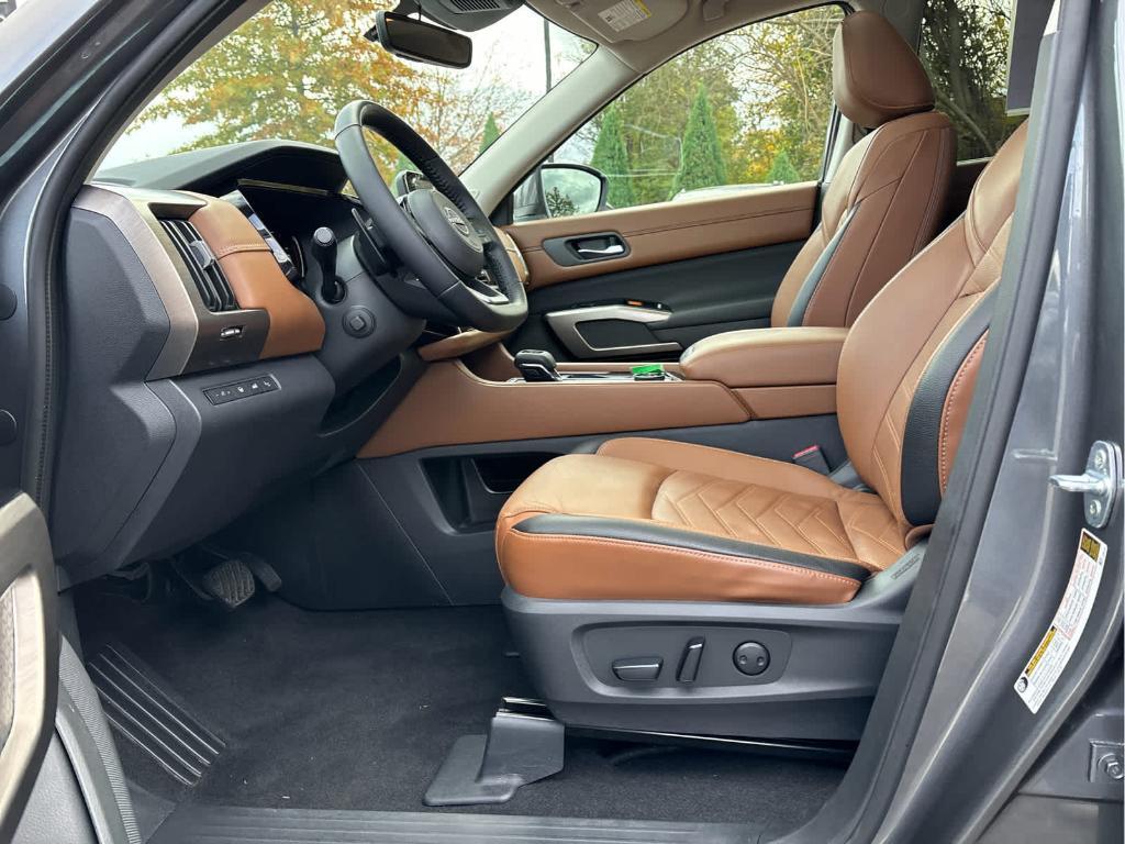 used 2023 Nissan Pathfinder car, priced at $33,770