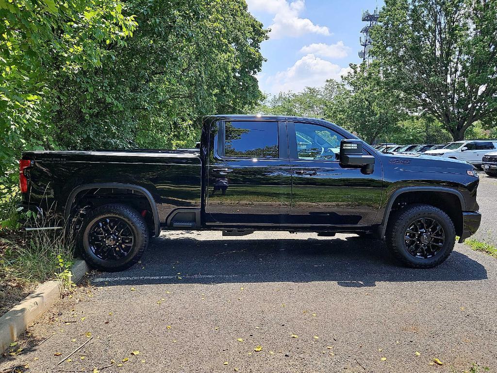 new 2025 Chevrolet Silverado 2500 car, priced at $64,642