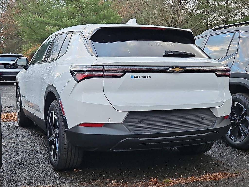 new 2026 Chevrolet Equinox EV car, priced at $37,964