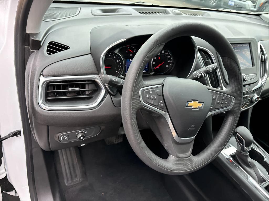 used 2022 Chevrolet Equinox car, priced at $21,299