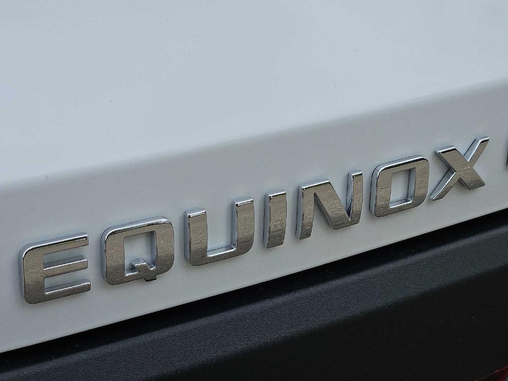 new 2026 Chevrolet Equinox car, priced at $34,148