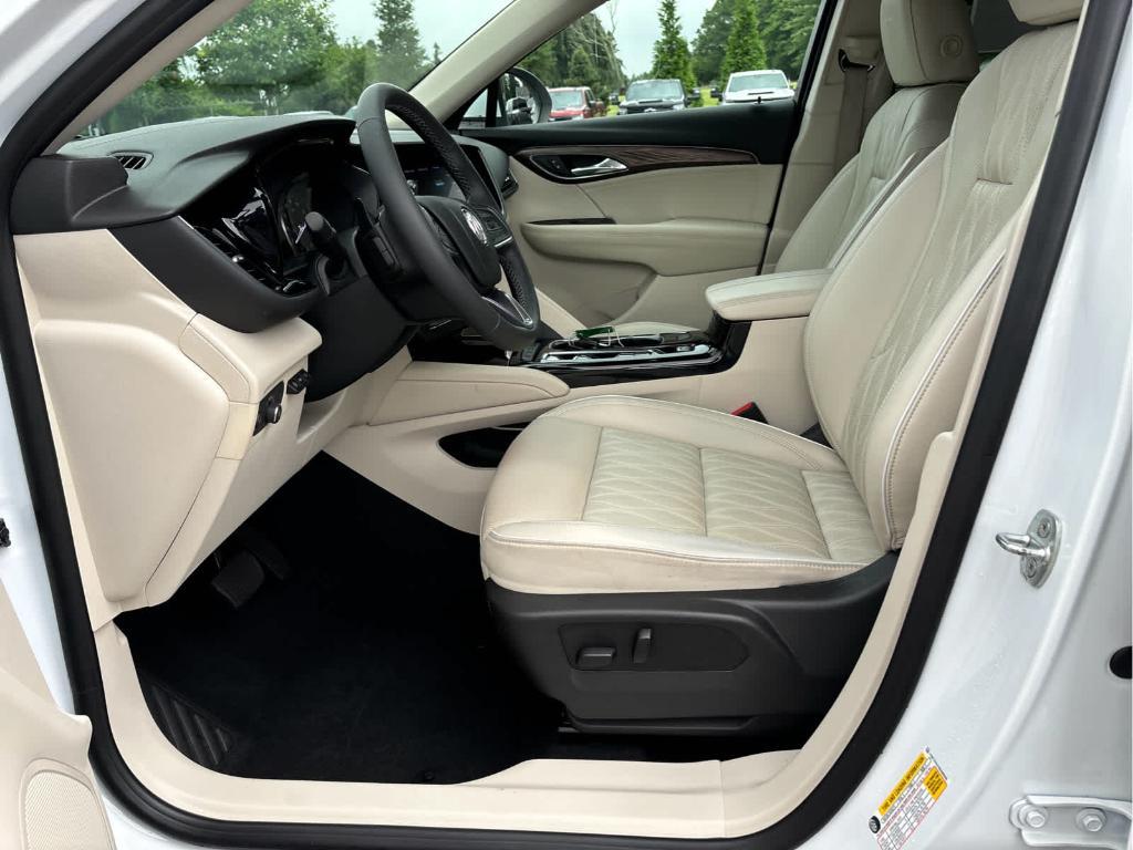 used 2022 Buick Envision car, priced at $31,599