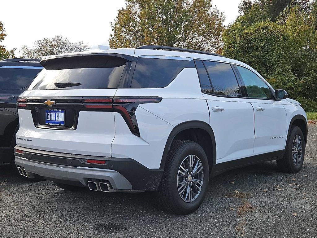 new 2026 Chevrolet Traverse car, priced at $44,558