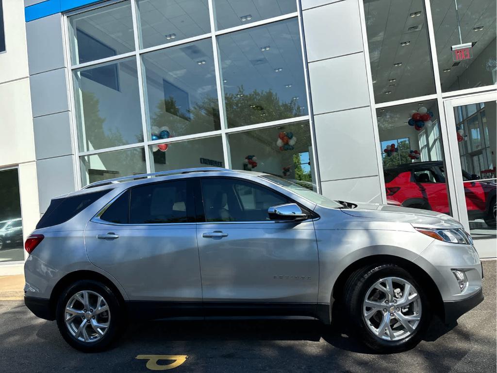used 2021 Chevrolet Equinox car, priced at $23,999