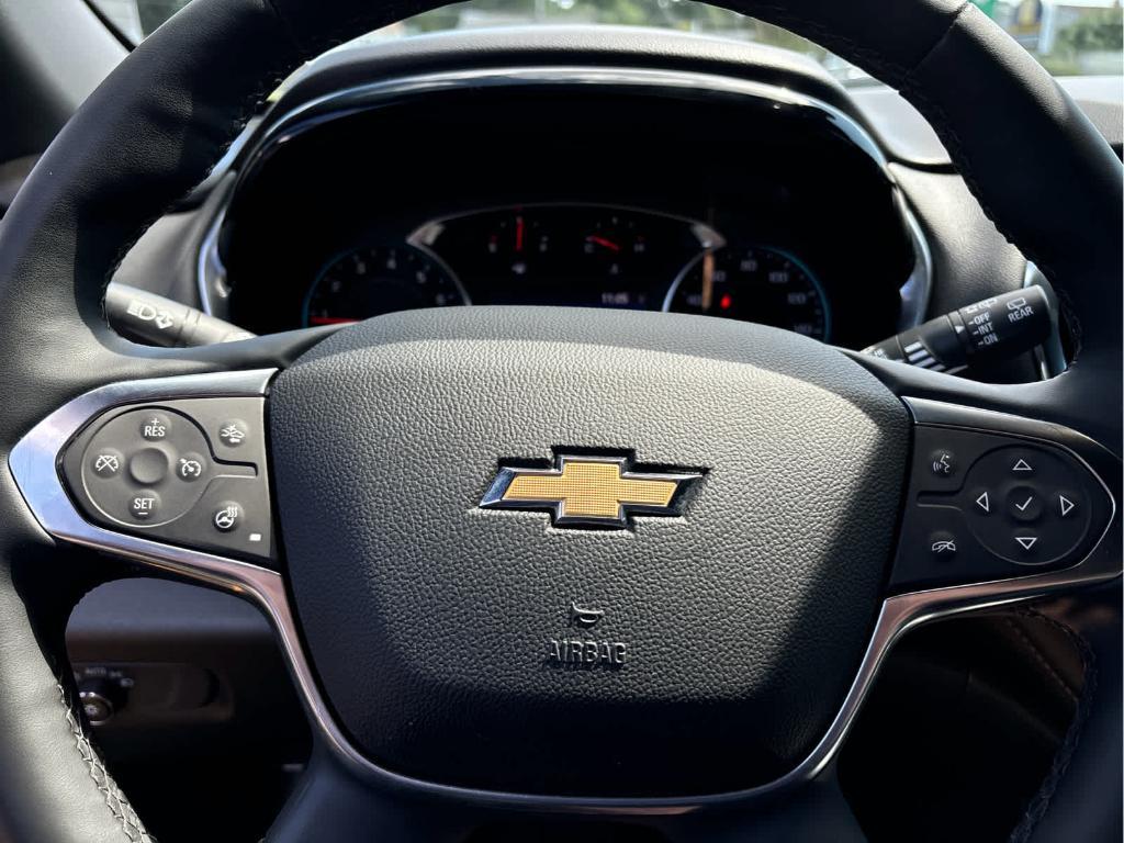 used 2023 Chevrolet Traverse car, priced at $33,499