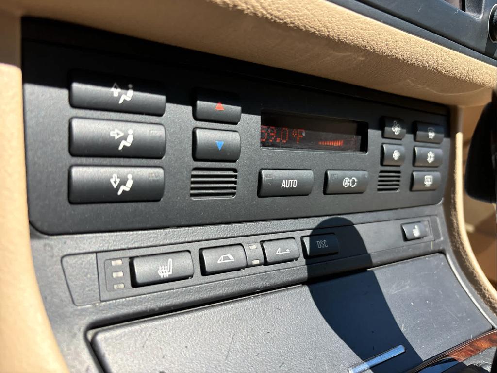 used 2004 BMW 325 car, priced at $9,699