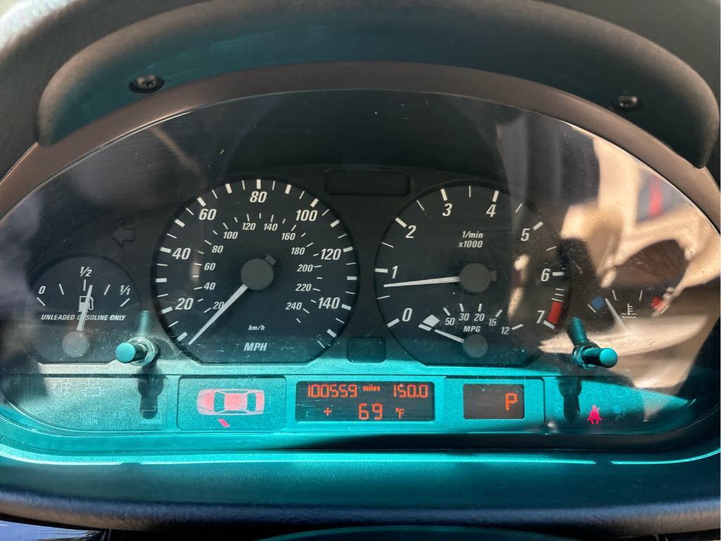 used 2004 BMW 325 car, priced at $9,699