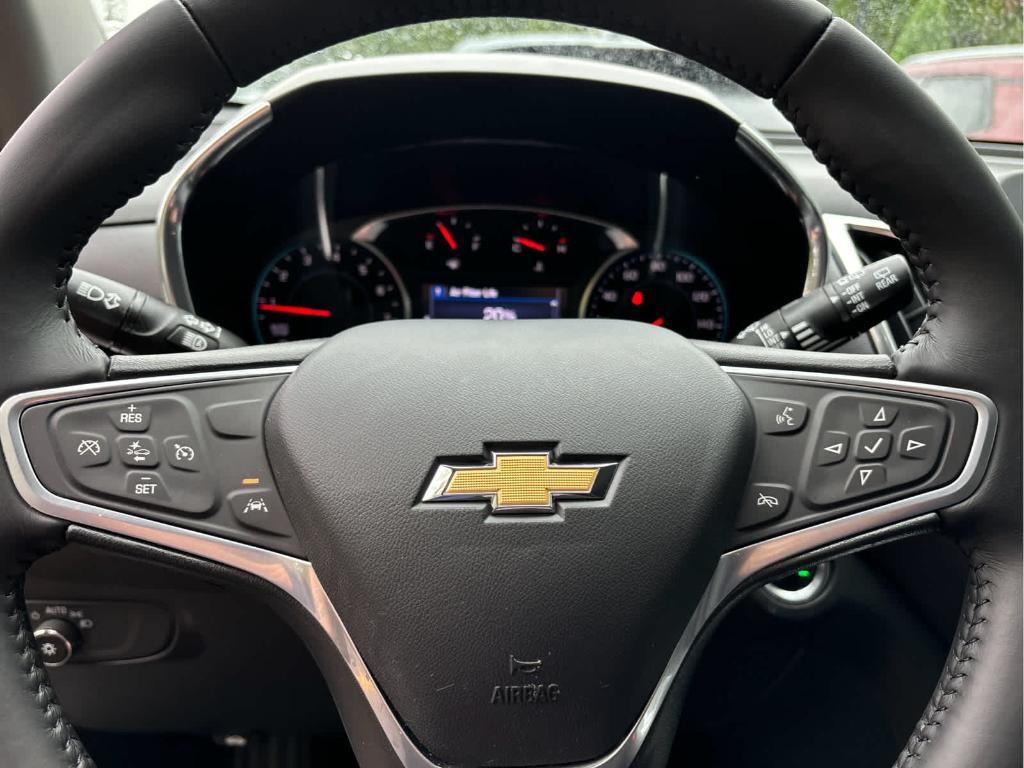 used 2022 Chevrolet Equinox car, priced at $23,529