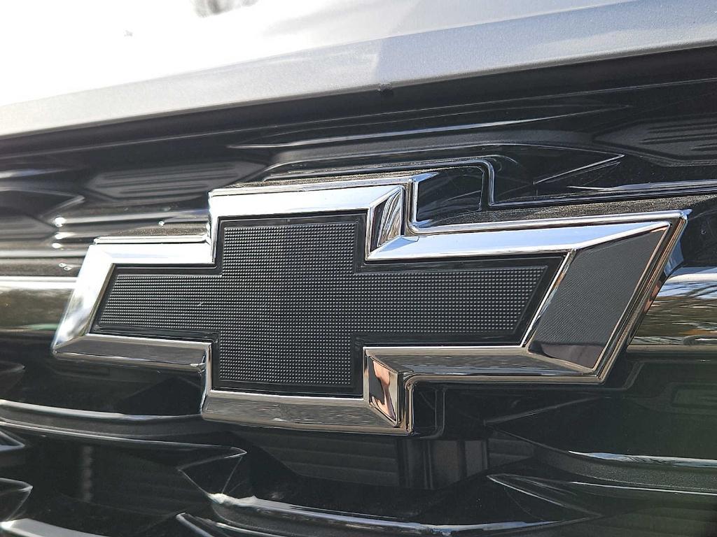 new 2026 Chevrolet Trax car, priced at $27,348