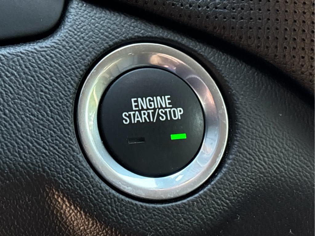 used 2020 Chevrolet Equinox car, priced at $19,999