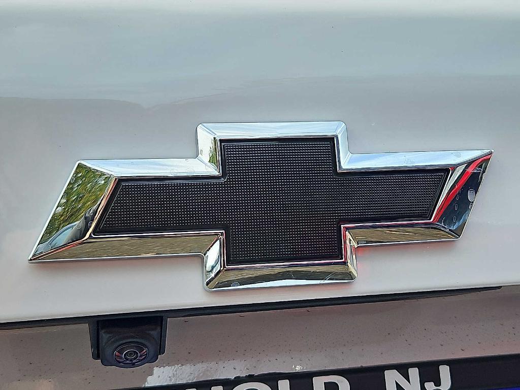 new 2026 Chevrolet Equinox car, priced at $31,978