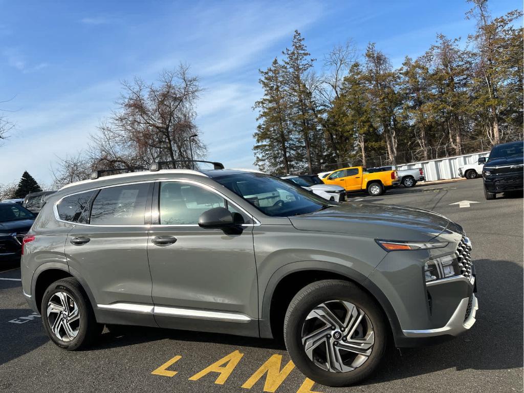 used 2022 Hyundai Santa Fe car, priced at $25,499